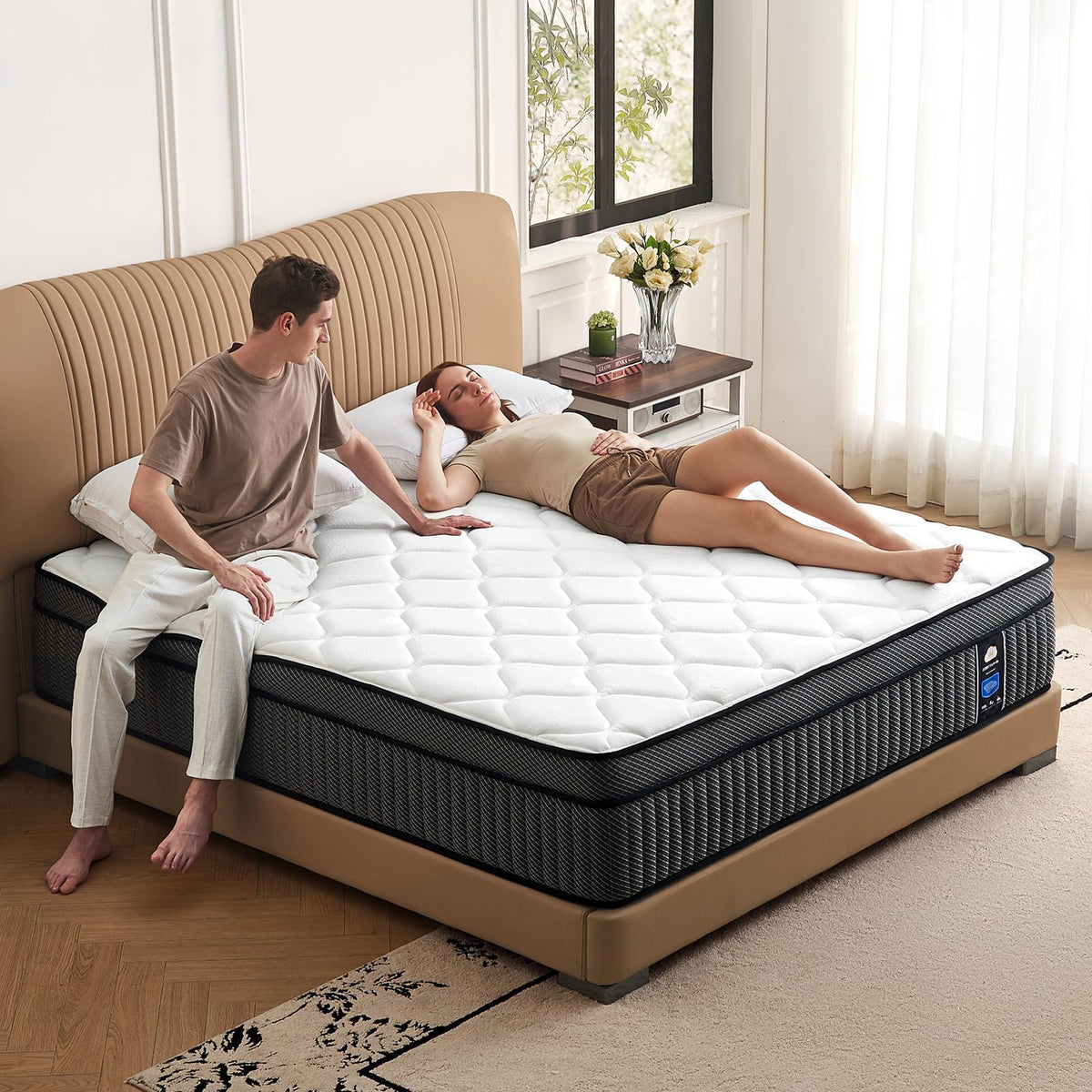 10 inch Full Size Hybrid Mattress in a Box V824