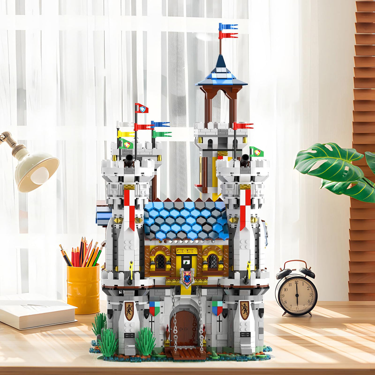 Medieval Castle Building Set with LED Light E1933