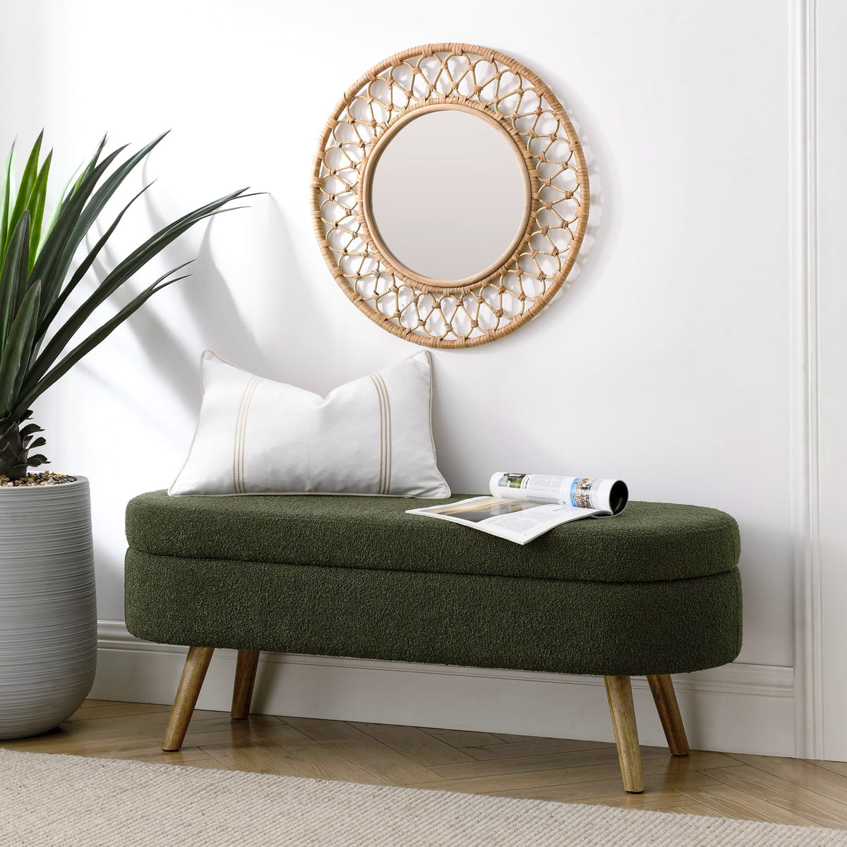 Oval Storage Bench with Rubber Wood Legs B730092